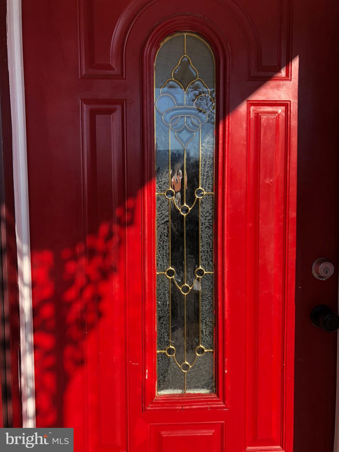 5521 Whitwood Road Baltimore, MD 21206 - Photo 2 of 30 Stained Glass Entry Door
