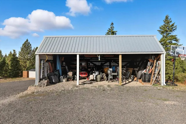 $1,145,000 | 4746 Furzee Road, Clayton, WA 99110