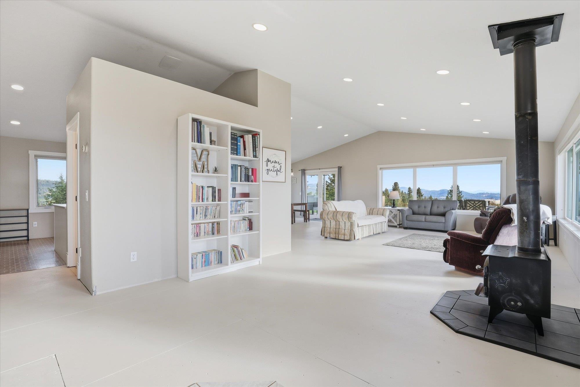 4746 Furzee Road Clayton, WA 99110 - Photo 7 of 50