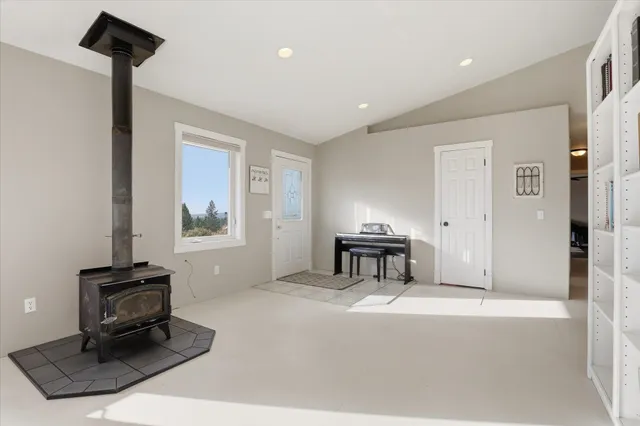 $1,145,000 | 4746 Furzee Road, Clayton, WA 99110