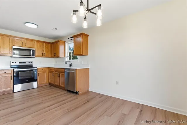 $279,900 | 4401 Leaf Circle, Sellersburg, IN 47172