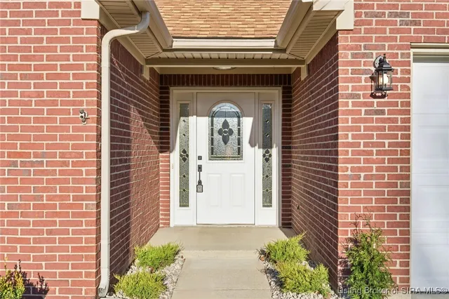 $279,900 | 4401 Leaf Circle, Sellersburg, IN 47172