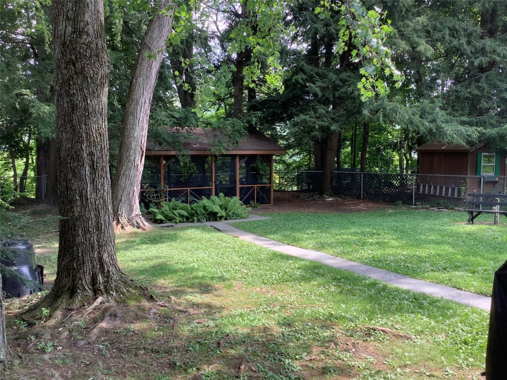 1141 Ford Road Vestal, NY 13850 - Photo 5 of 18 Gallery Image 5
