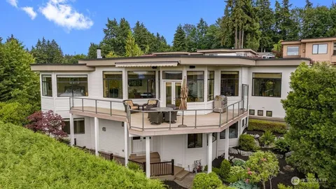 $3,110,000 | 7619 115th Place Northeast, Kirkland, WA 98033