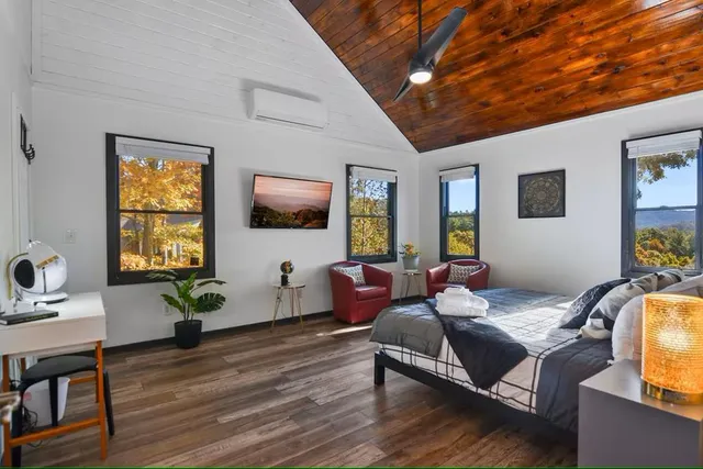 $699,000 | 85 Foster Cove Road, Epworth, GA 30541