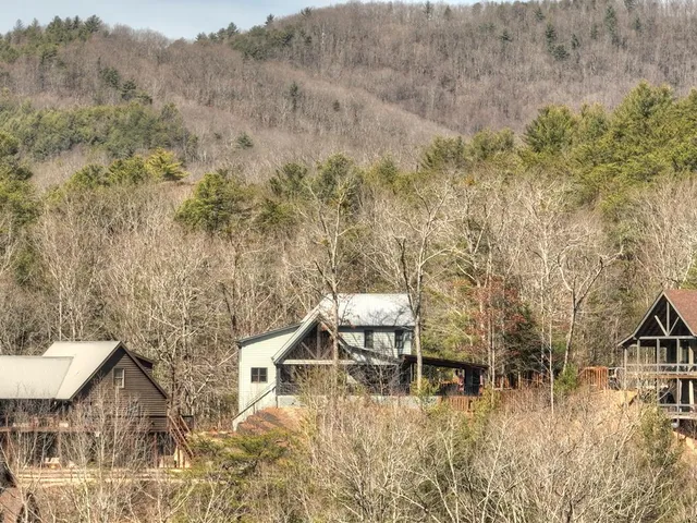 $699,000 | 85 Foster Cove Road, Epworth, GA 30541