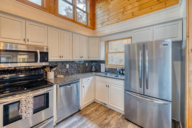 $699,000 | 85 Foster Cove Road, Epworth, GA 30541