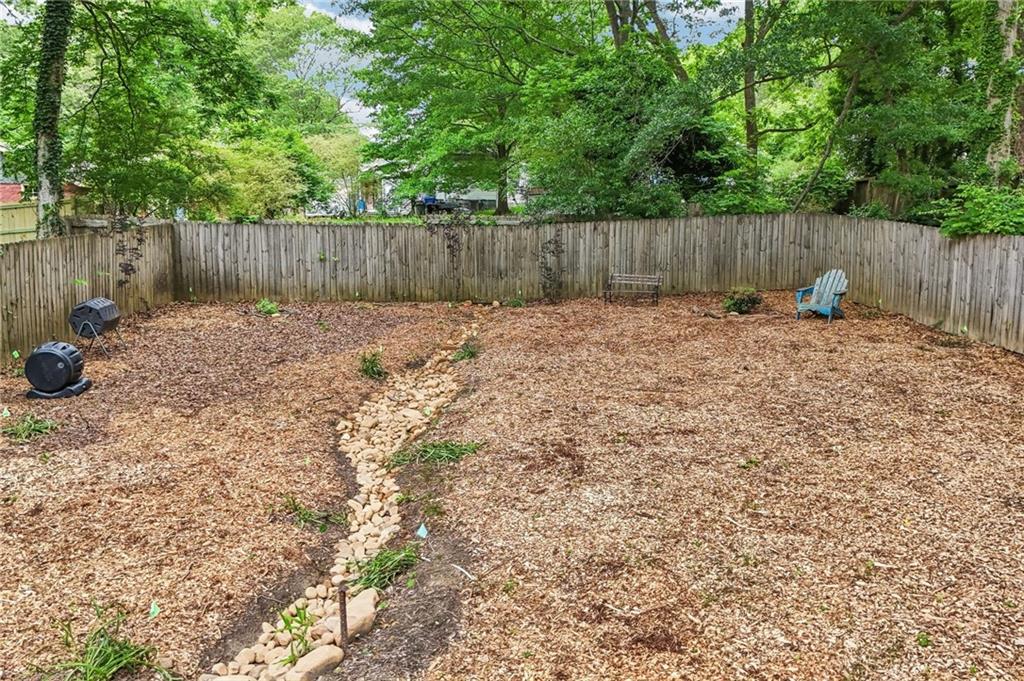 1077 Birch Street Southwest Atlanta, GA 30310 - Photo 21 of 33