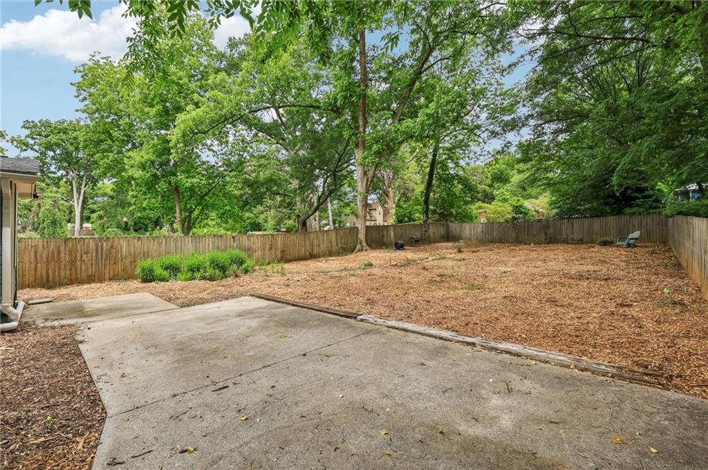 1077 Birch Street Southwest Atlanta, GA 30310 - Photo 22 of 33