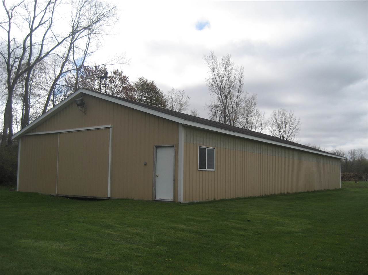 4440 North Orr Road Freeland, MI 48623 - Photo 7 of 26 Gallery Image 7