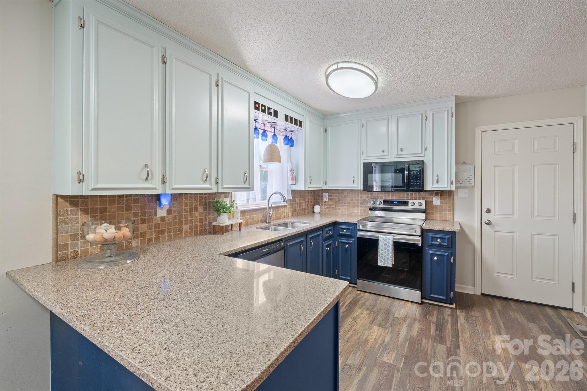 2384 Country Hollow Road Conover, NC 28613 - Photo 15 of 41 Gallery Image 15