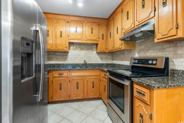 $265,000 | 210 25th Avenue South, Unit 13, Myrtle Beach, SC 29577