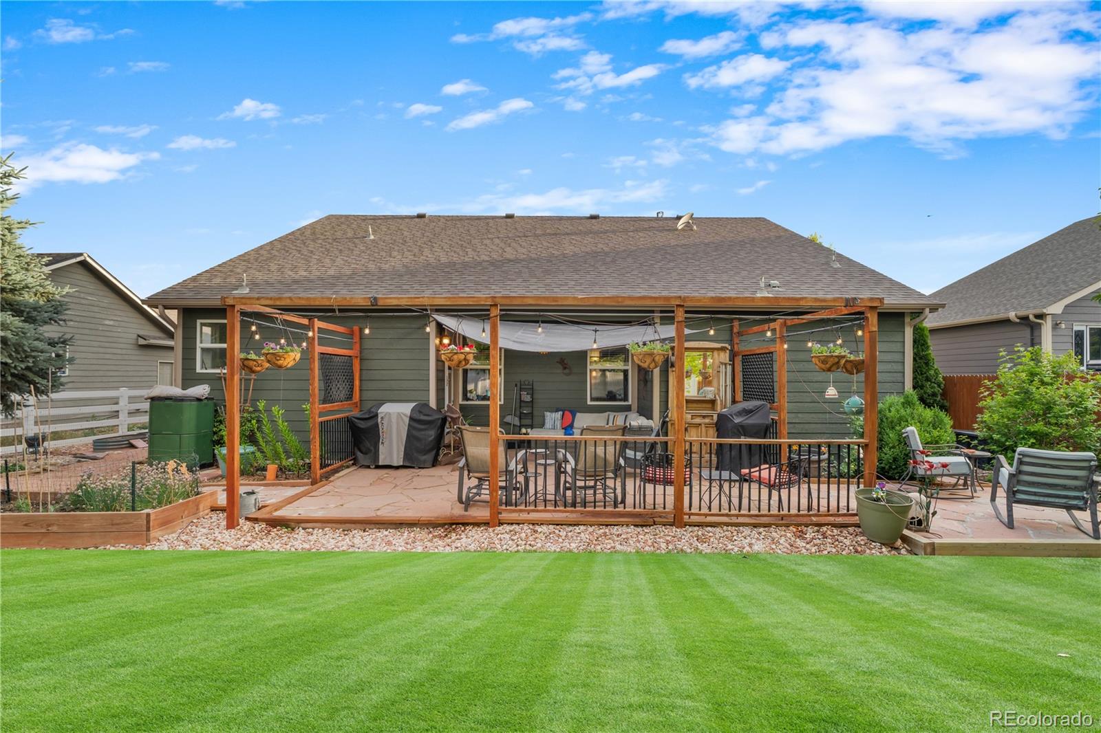 17556 Margil Road Mead, CO 80542 - Photo 3 of 35