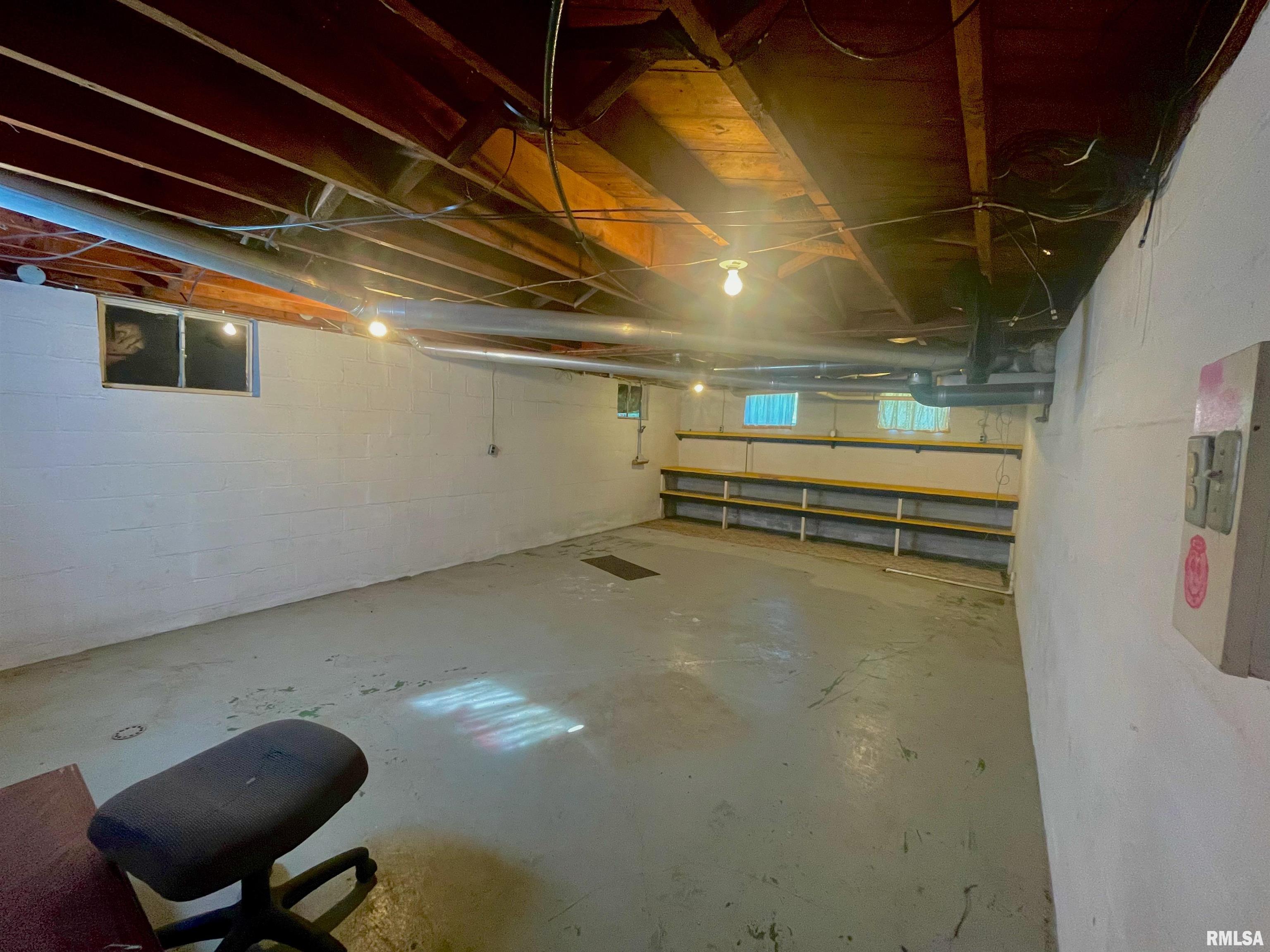 1022 Sheldon Street Elkhart, IL 62634 - Photo 19 of 20