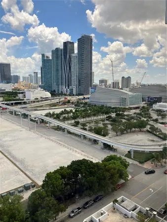 $3,200 | 555 Northeast 15th Street, Unit 19K, Miami, FL 33132