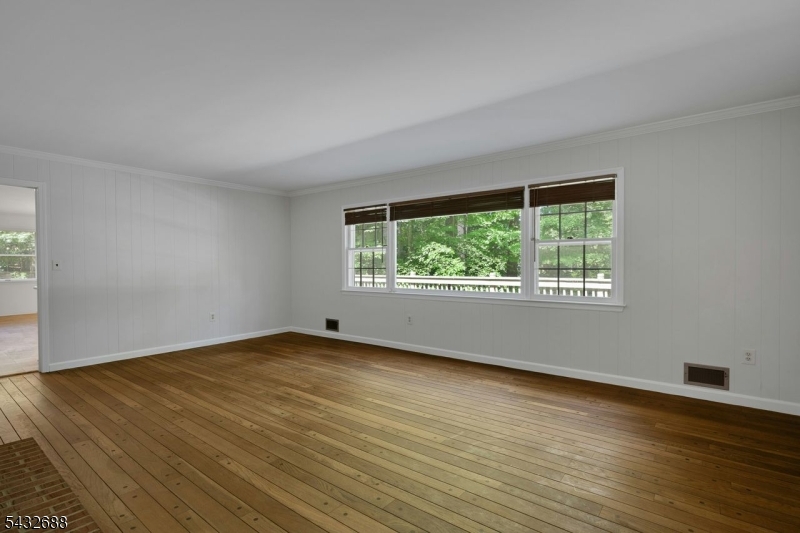 35 Manor Drive Bernards, NJ 07920 - Photo 21 of 46