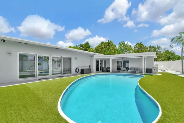 $1,199,000 | 1920 Northeast 52nd Street, Fort Lauderdale, FL 33308