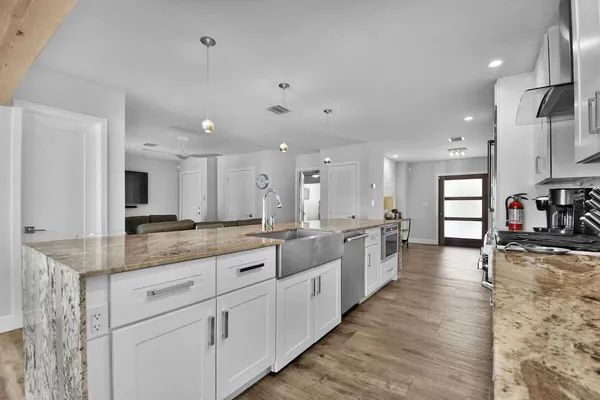 $1,199,000 | 1920 Northeast 52nd Street, Fort Lauderdale, FL 33308