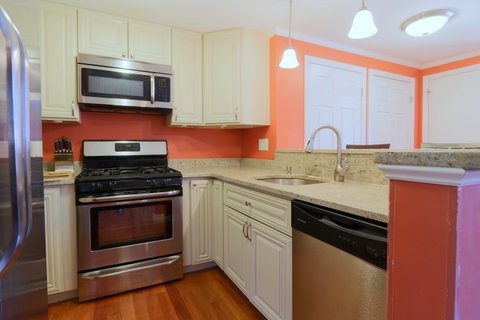 62 Spring Cove Road, Unit 128 Nashua, NH 03062 - Photo 3 of 29