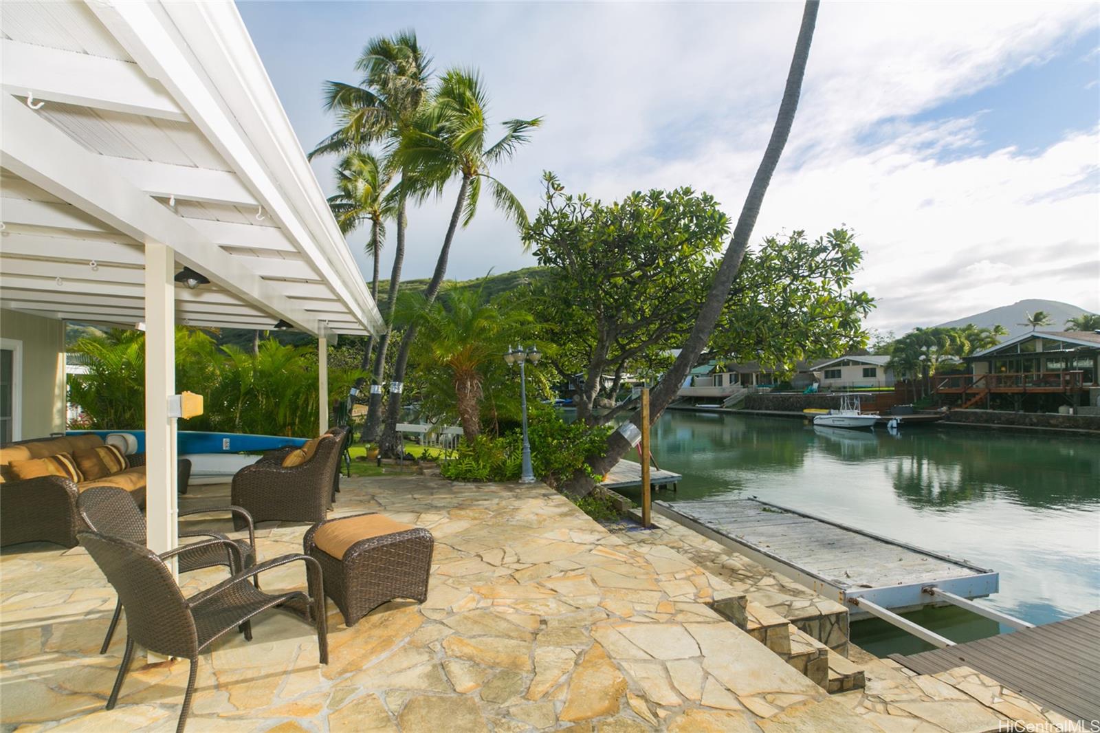 6266 Keōkea Place Honolulu, HI 96825 - Photo 1 of 25 a view of a lake with a patio