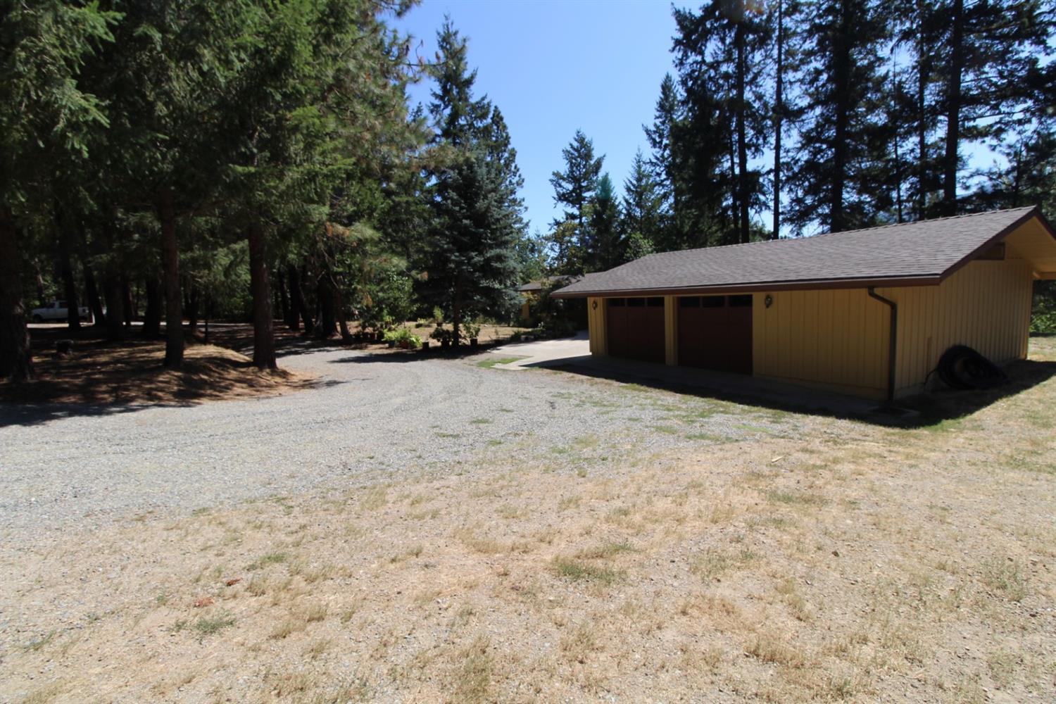 8775 North Applegate Road Grants Pass, OR 97527 - Photo 28 of 31 Additional Photo