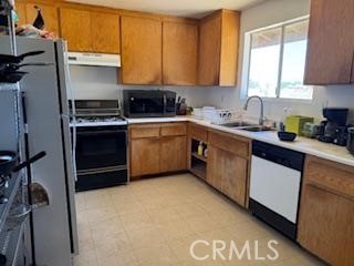 16766 Walpi Road Apple Valley, CA 92307 - Photo 4 of 12