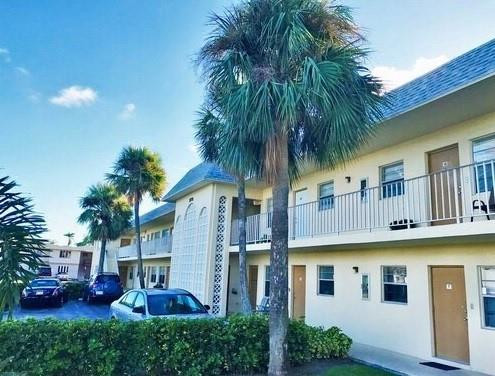 480 West Camino Real, Unit 22 Boca Raton, FL 33432 - Photo 2 of 6 Photo 2