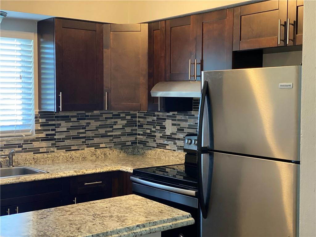 480 West Camino Real, Unit 22 Boca Raton, FL 33432 - Photo 5 of 6 Photo 5