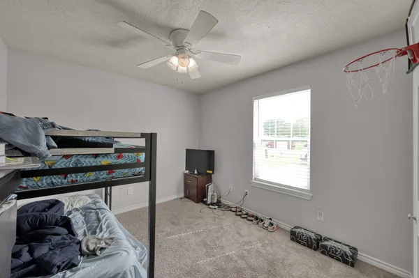 $1,500 | 410 Freeman Avenue, Bryan, TX 77803