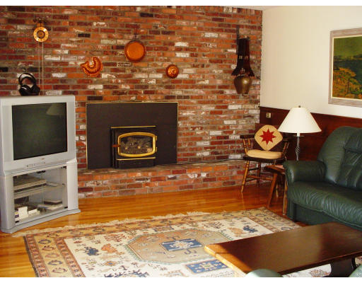 27 Olde Farms Road Boxford, MA 01921 - Photo 13 of 21