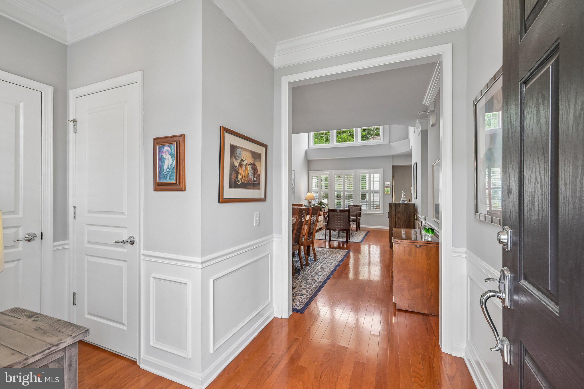 37 Stokes Avenue Voorhees, NJ 08043 - Photo 5 of 28 Foyer
