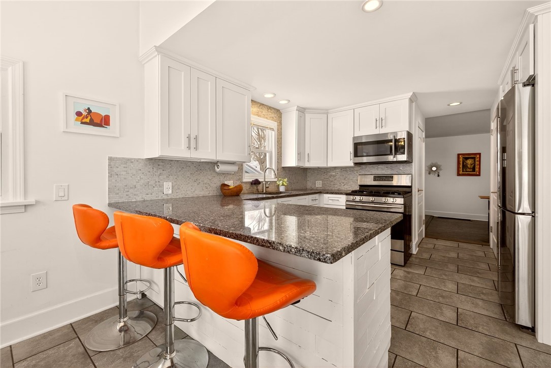 85 Dale Road Brighton, NY 14625 - Photo 19 of 48