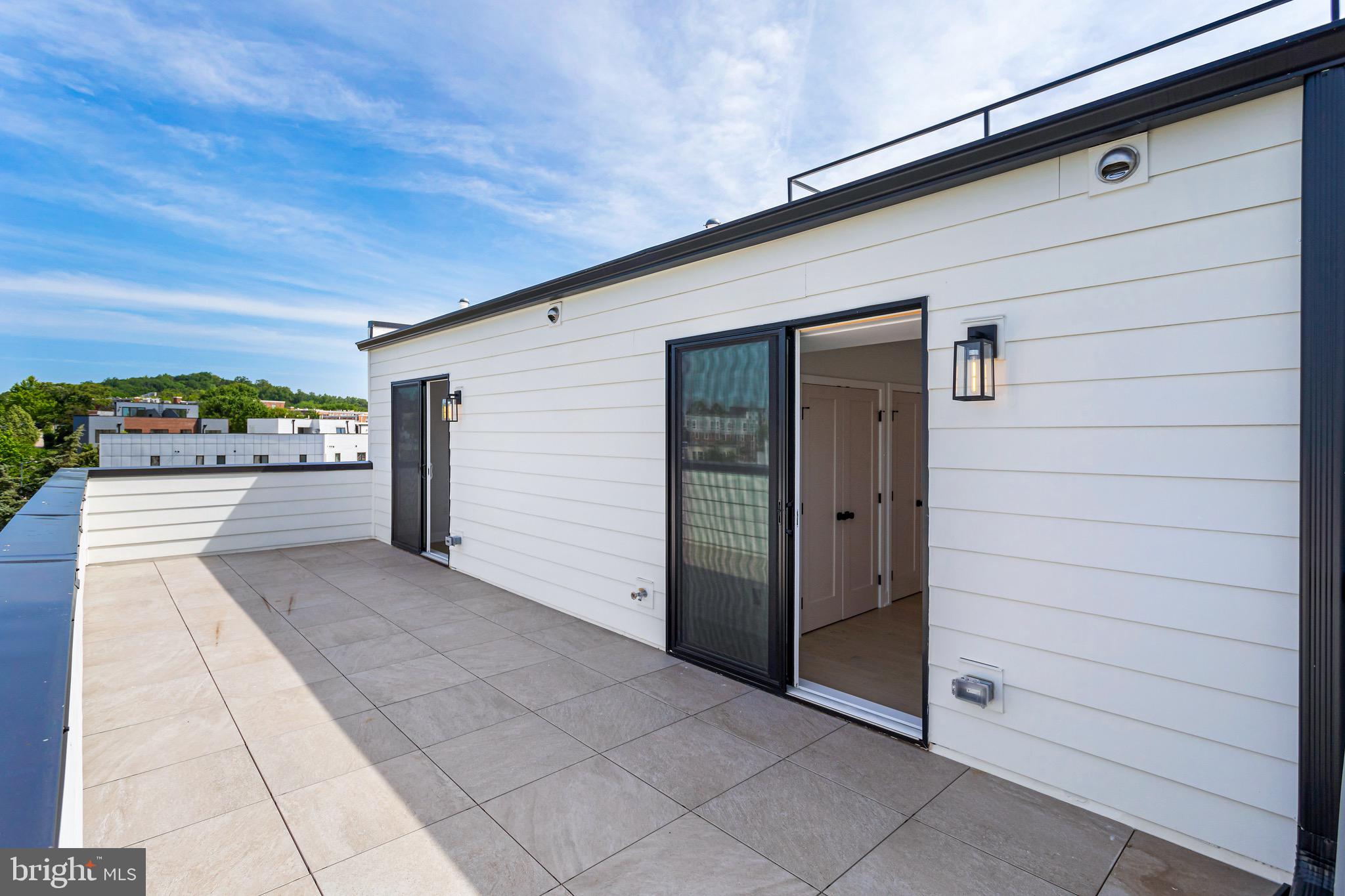 845 19th Street Northeast, Unit PH12 Washington, DC 20002 - Photo 12 of 24 a view of entryway with a yard