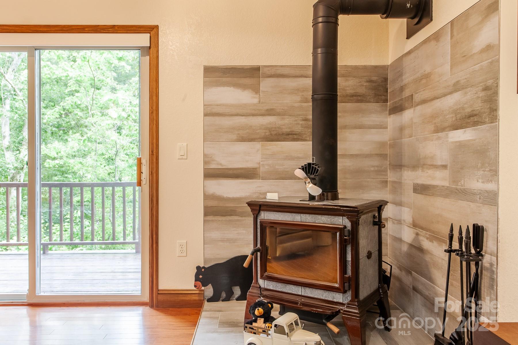 100 Chestnut Oak Ridge Robbinsville, NC 28771 - Photo 27 of 48 Gallery Image 27