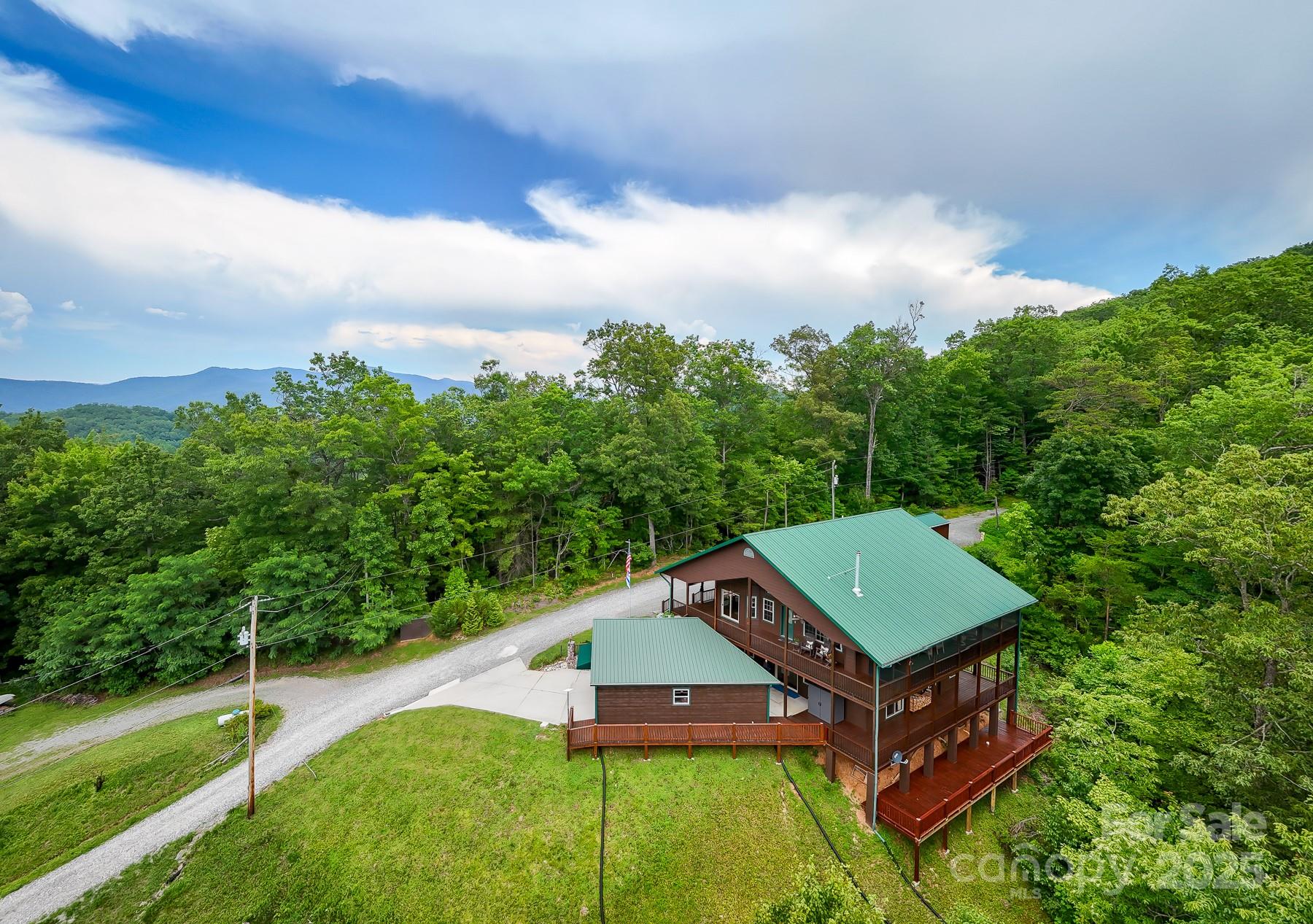 100 Chestnut Oak Ridge Robbinsville, NC 28771 - Photo 6 of 48 Gallery Image 6