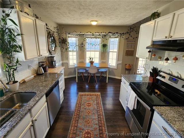 $1,800 | 1505 Laurel Oak Drive, Fayetteville, NC 28314