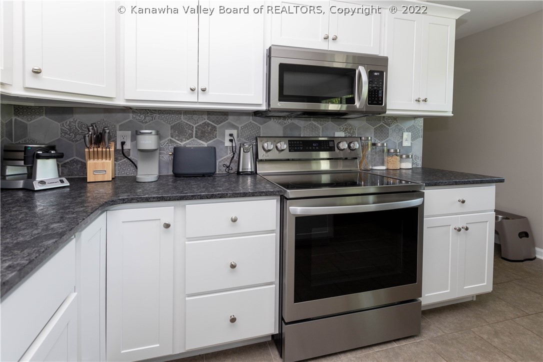 434 Strawberry Road St. Albans, WV 25177 - Photo 17 of 50 Gallery Image 17