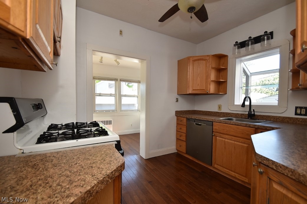 17918 Windward Road Cleveland, OH 44119 - Photo 12 of 31 Gallery Image 12