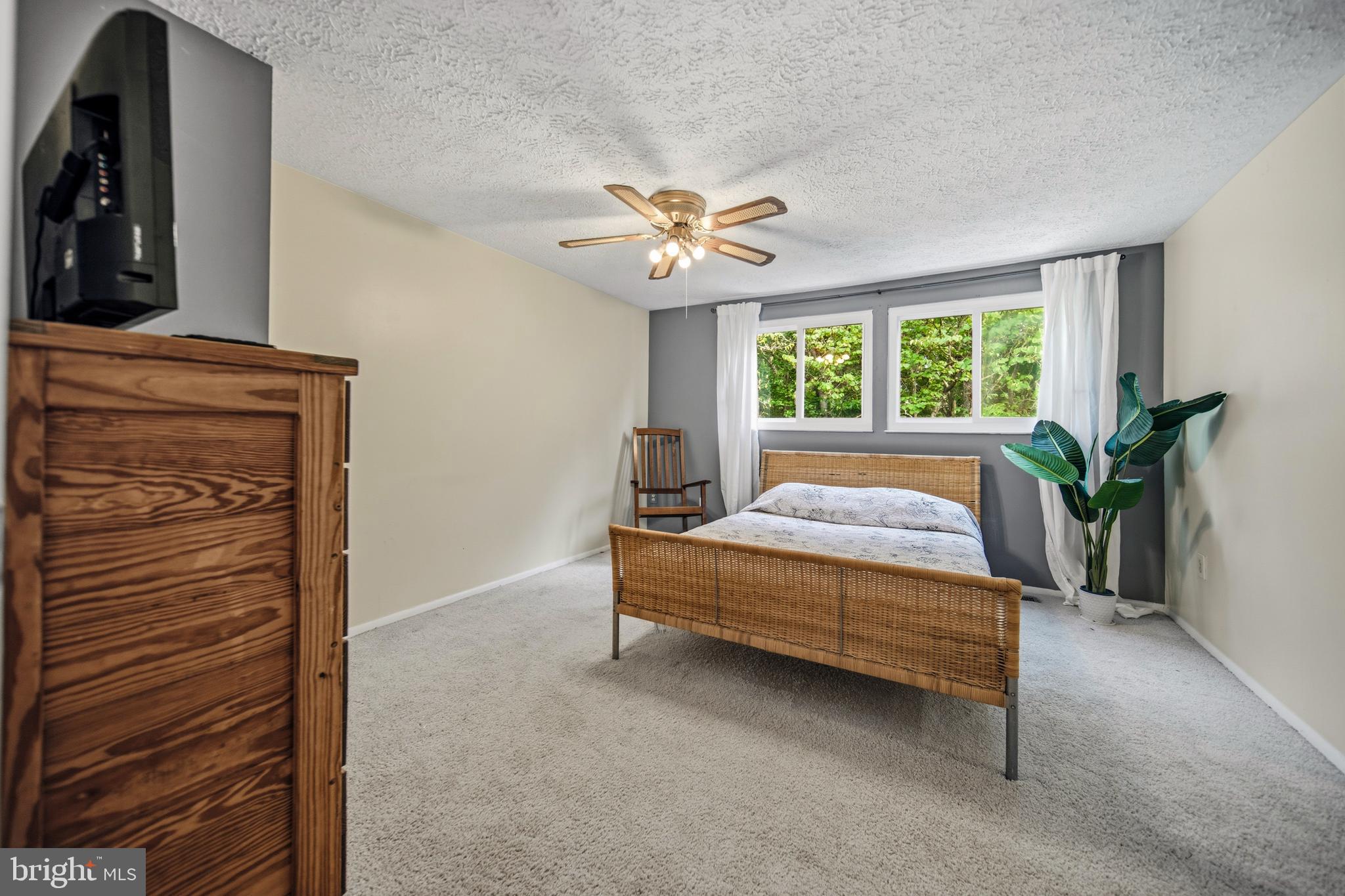 10508 Apple Ridge Road Gaithersburg, MD 20886 - Photo 16 of 28 Gallery Image 16
