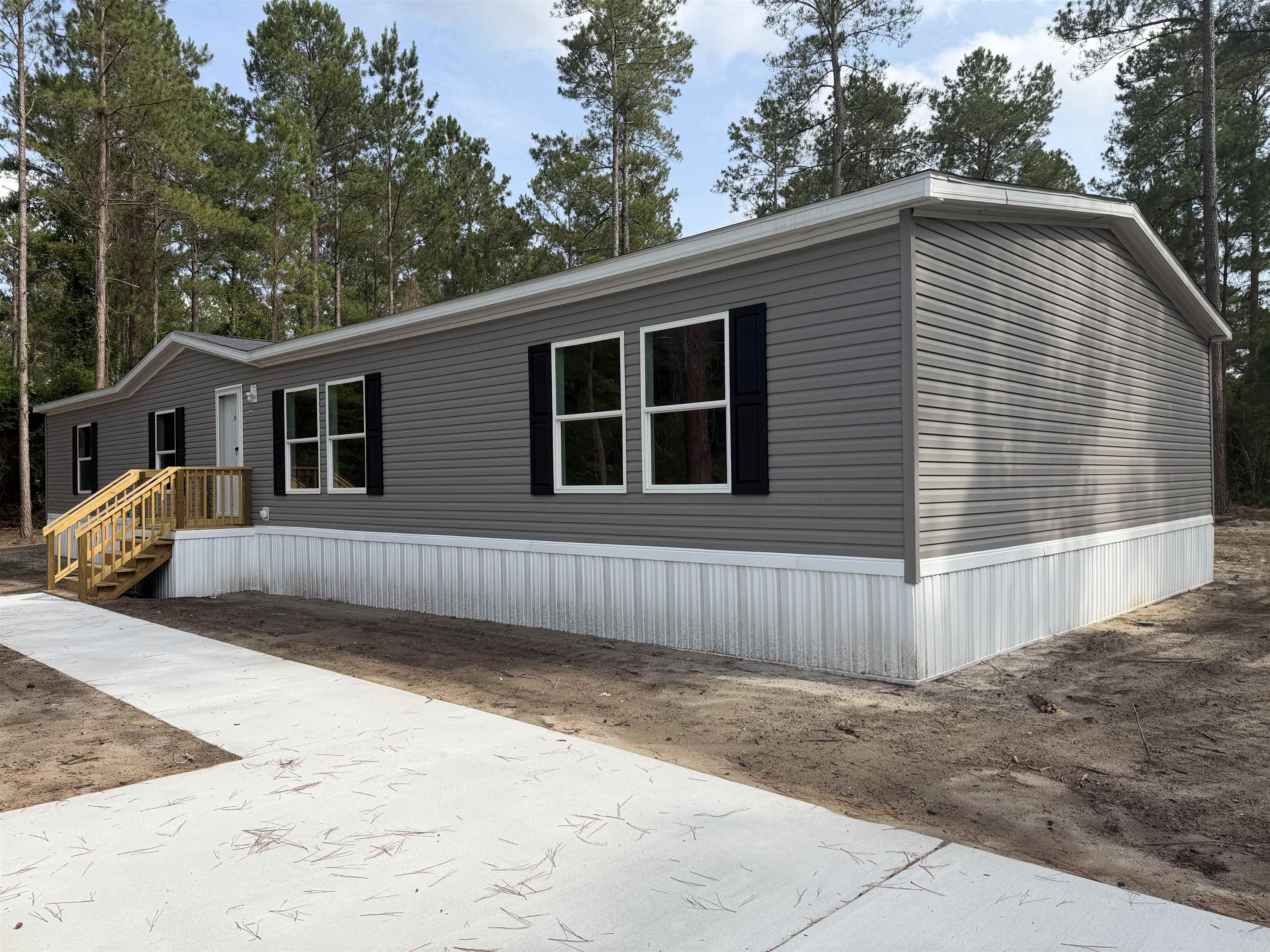 265 Apple Valley Road Loris, SC 29569 - Photo 3 of 32