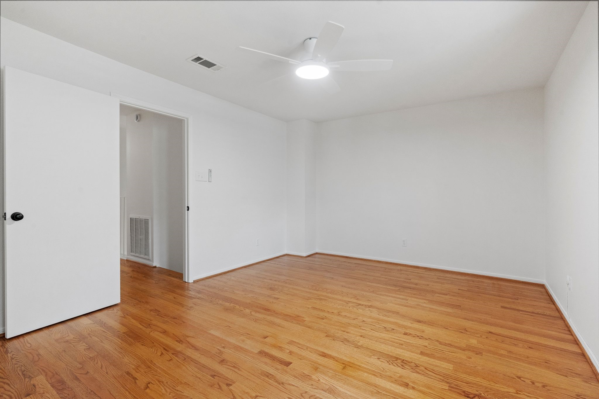 727 Bunker Hill Road, Unit 15 Houston, TX 77024 - Photo 40 of 45
