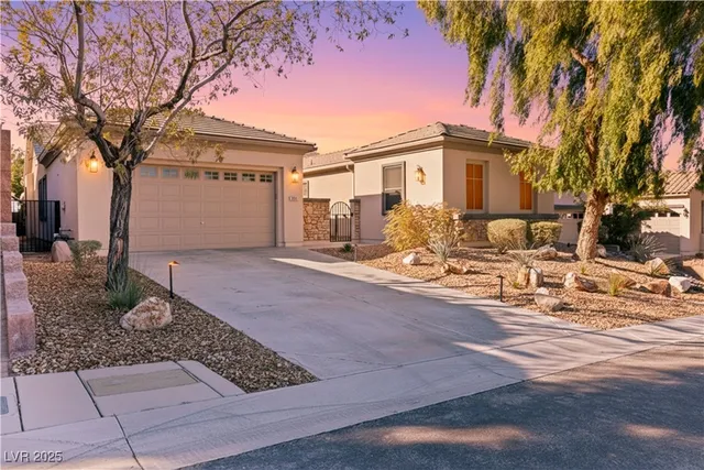 $2,950 | 2685 La Boutique Street, Henderson, NV 89044