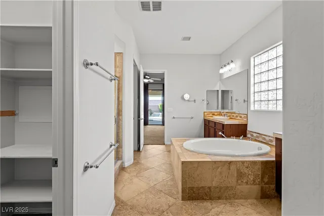 $2,950 | 2685 La Boutique Street, Henderson, NV 89044