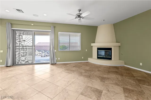 $2,950 | 2685 La Boutique Street, Henderson, NV 89044