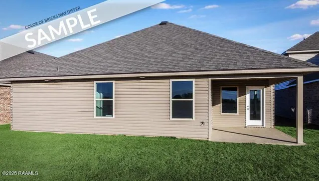 $260,500 | 137 Ivywood Court, Duson, LA 70529
