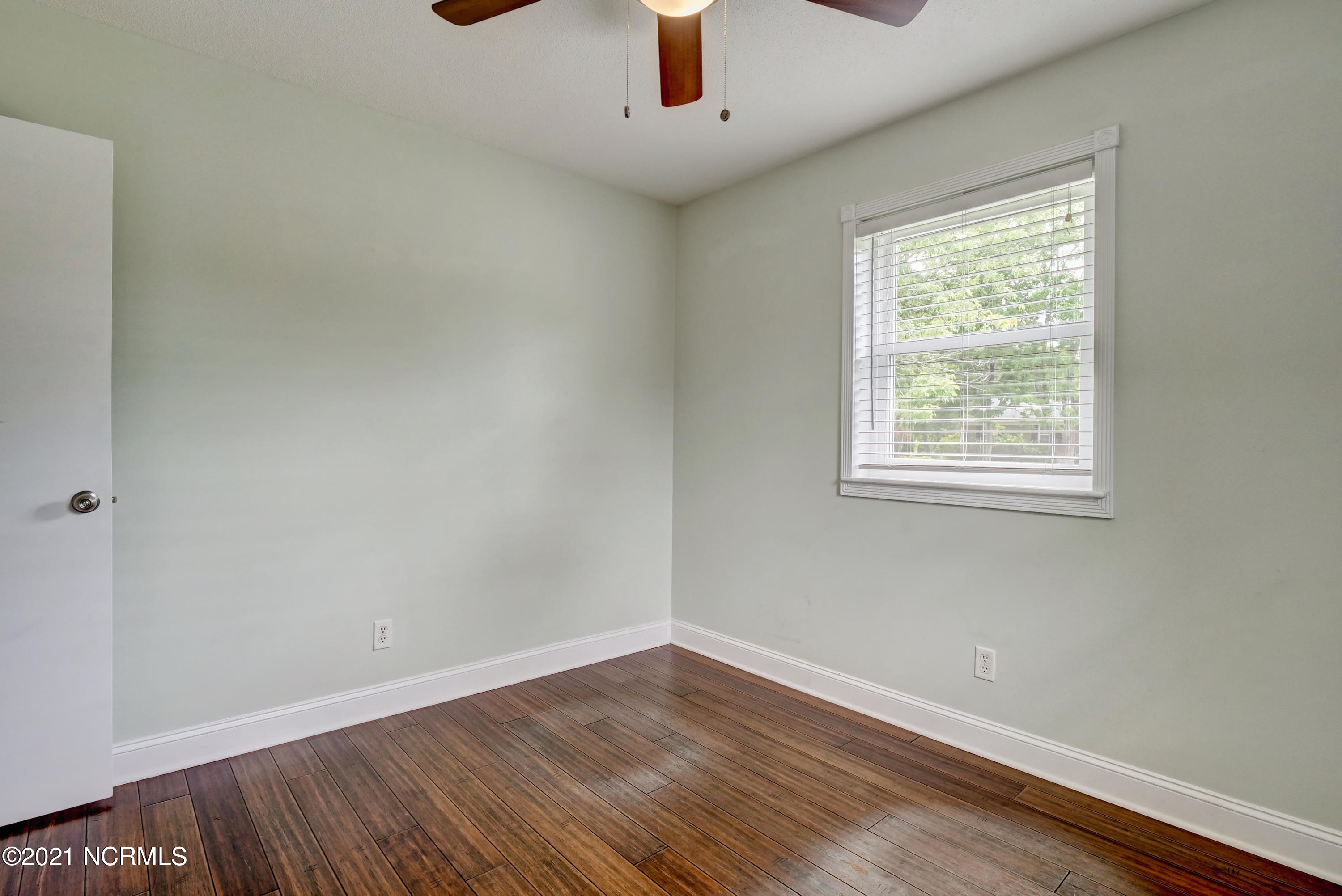 409 Rheims Way Wilmington, NC 28412 - Photo 20 of 28 P5055418_19_20_21_22_23_24