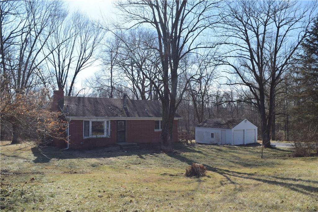 6921 Camby Road Indianapolis, IN 46221 - Photo 4 of 32 Gallery Image 4