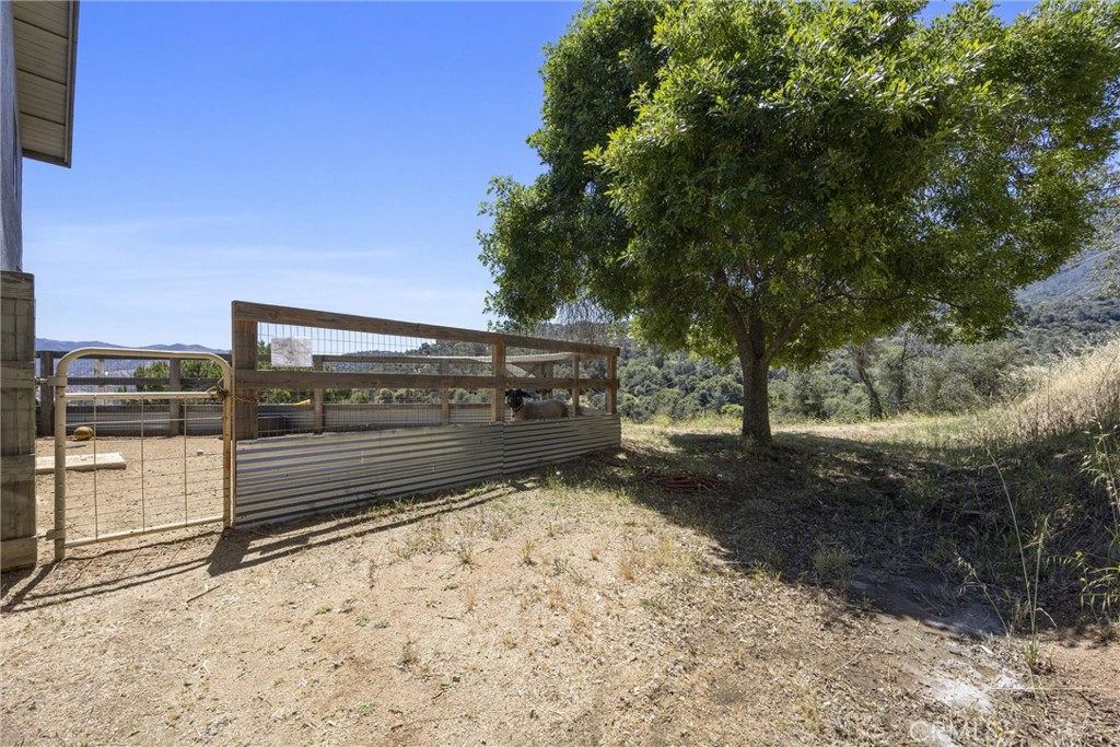 26920 Clear Creek Road Keene, CA 93531 - Photo 62 of 73