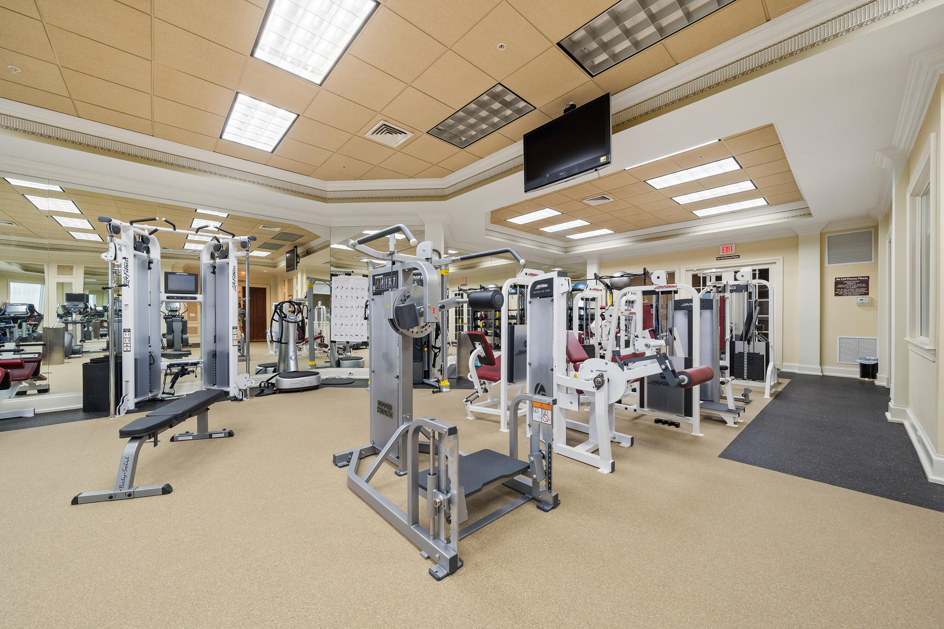 700 Ocean Royale, Unit 601 Juno Beach, FL 33408 - Photo 43 of 56 a view of a room with gym equipment
