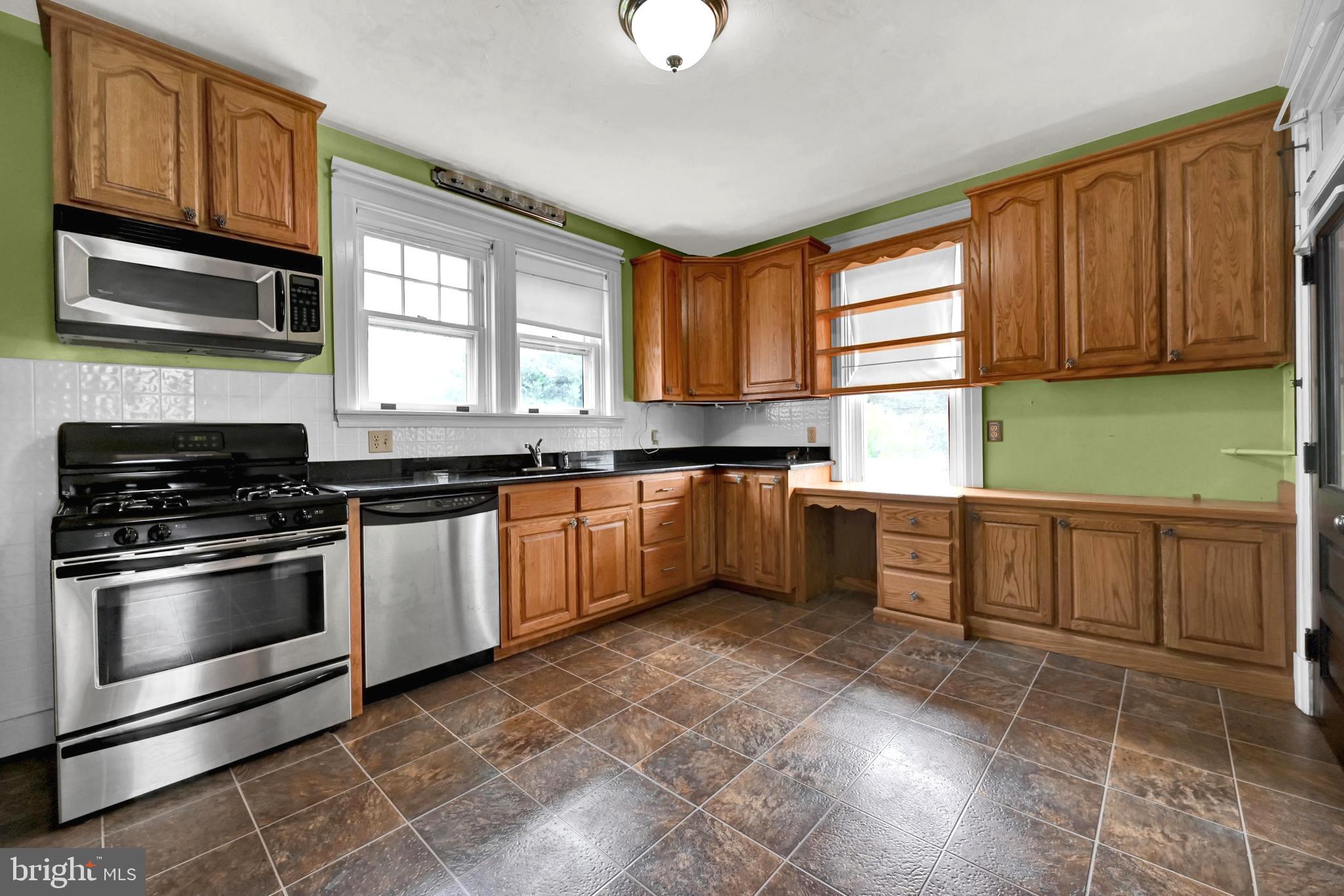 775 Broadway Hanover, PA 17331 - Photo 14 of 56 Gallery Image 14